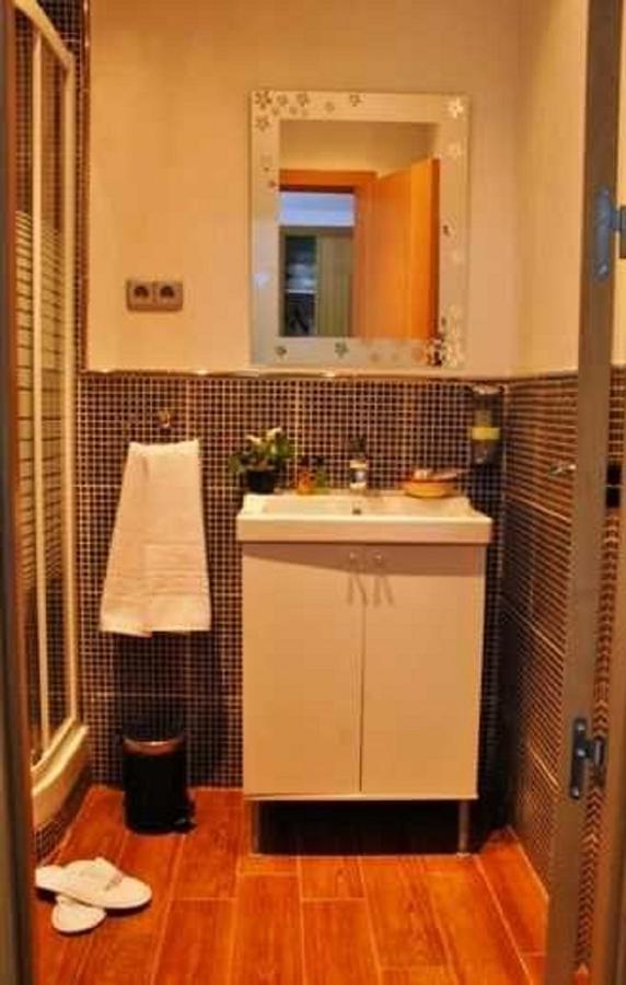 Alba1924 Bed & Breakfast Madrid Ngoại thất bức ảnh